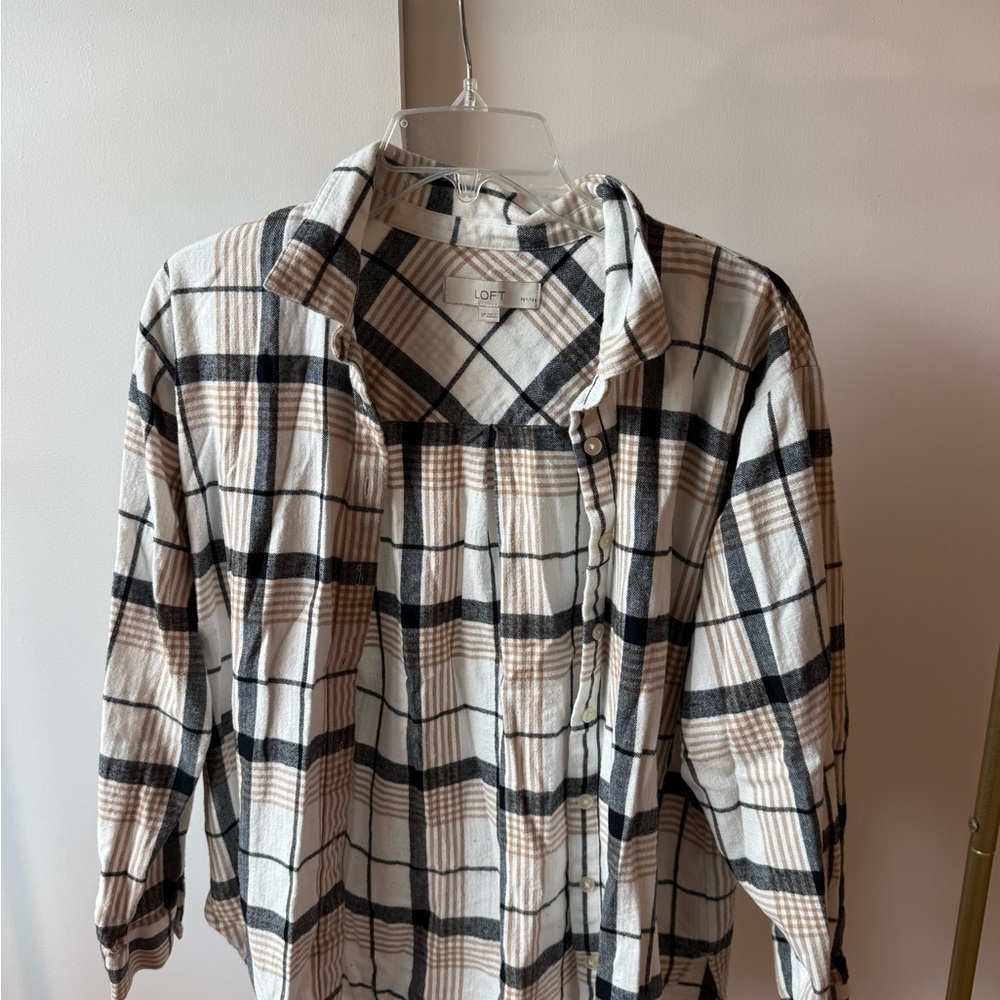 LOFT Black and White Casual Button Down Shirt